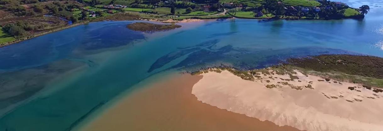 Playa Del Puntal Villaviciosa Asturias Lujo Primera Linea Playa ภายนอก รูปภาพ